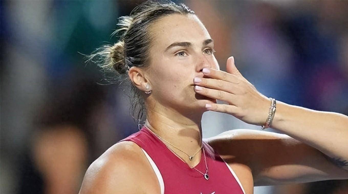 阿扎伦卡在美国队比赛中持续失利，出色防守引发热议！