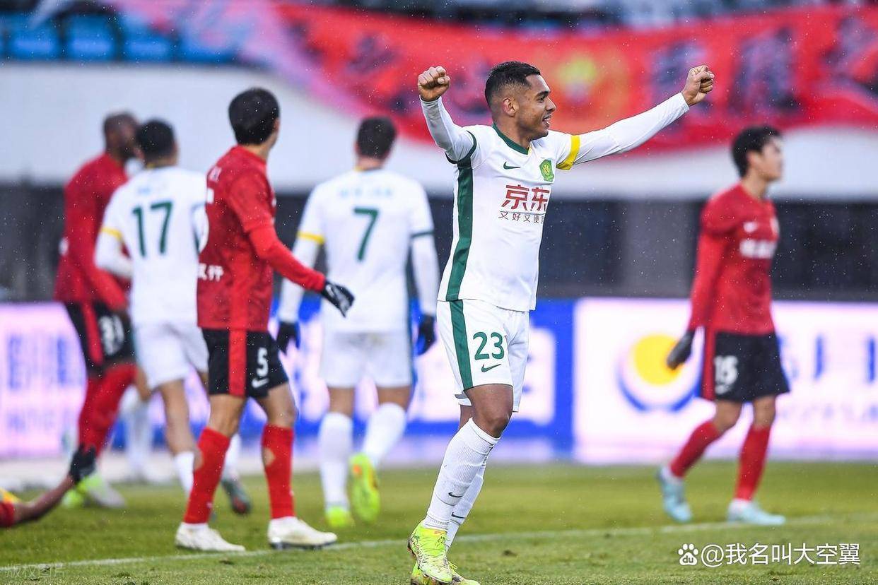 九游娱乐平台包含今晨亚冠焦点战；北京国安完成体检；悬念犹存；年轻球员得到机会的词条